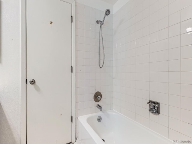 1990 S Helena St Unit H, Aurora, CO 80013 - full bath featuring  shower combination