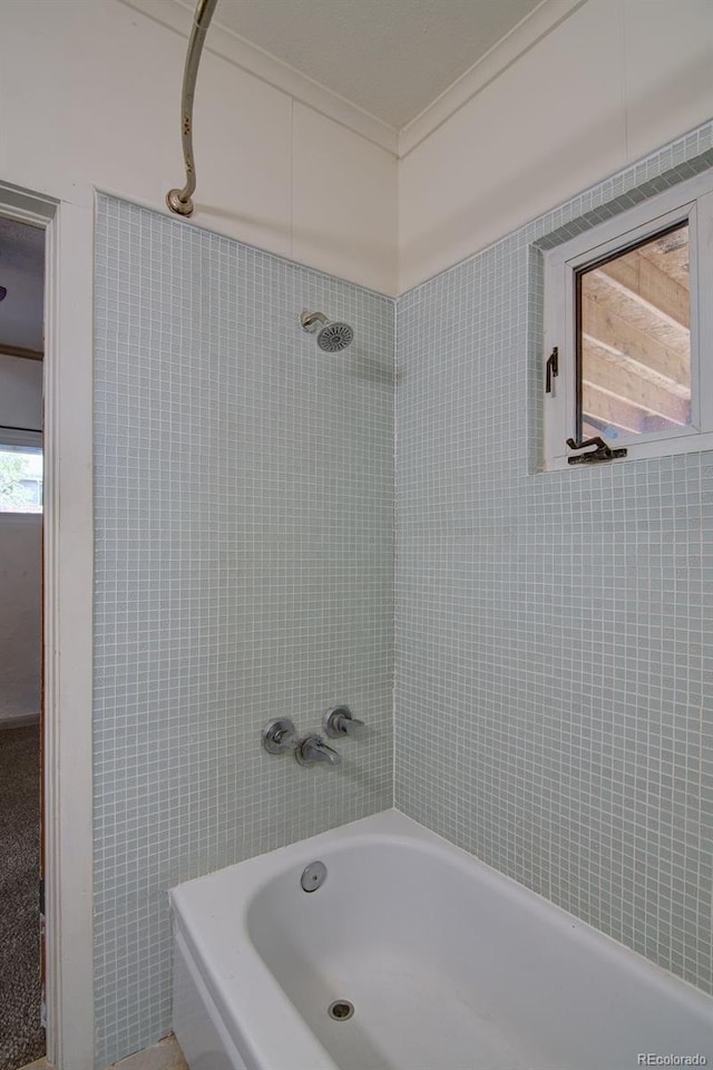 1560 Simms St, Lakewood, CO 80215 - full bath with washtub / shower combination and ornamental molding