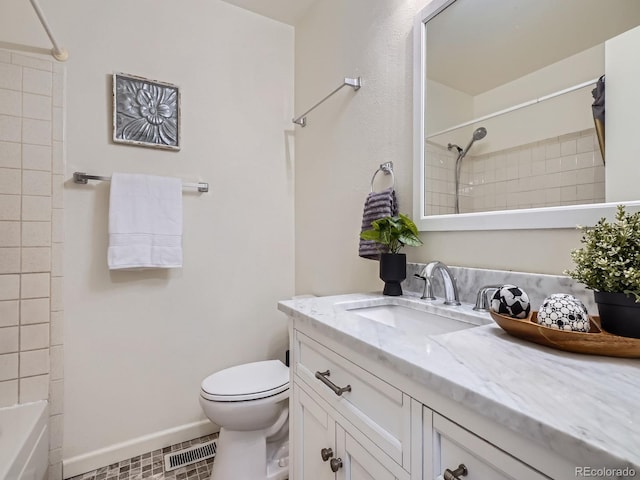 17681 E Loyola Dr Unit E, Aurora, CO 80013 - full bath with vanity and  shower combination