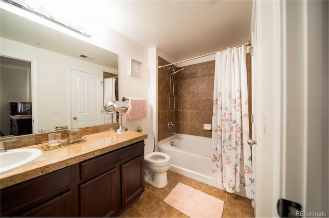 5732 S Addison Way # E, Aurora, CO 80016 - full bath with vanity, toilet, shower / bath combination with curtain, and tile patterned flooring