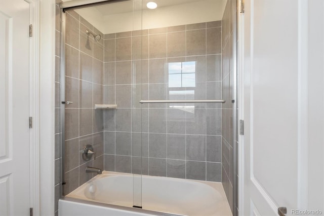 full bath featuring enclosed tub / shower combo