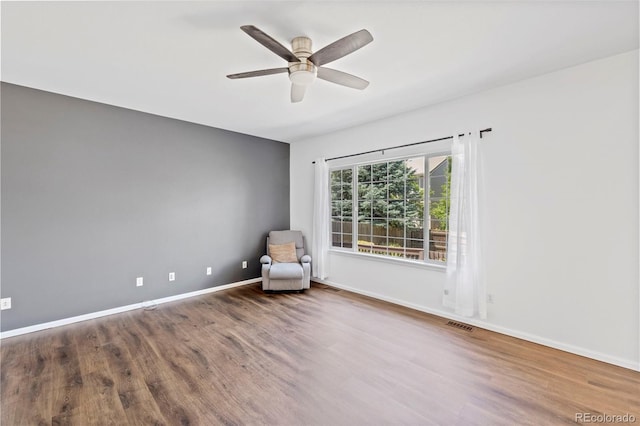 4807 S Killarney Ct, Aurora, CO 80015 - unfurnished room featuring wood finished floors and a ceiling fan