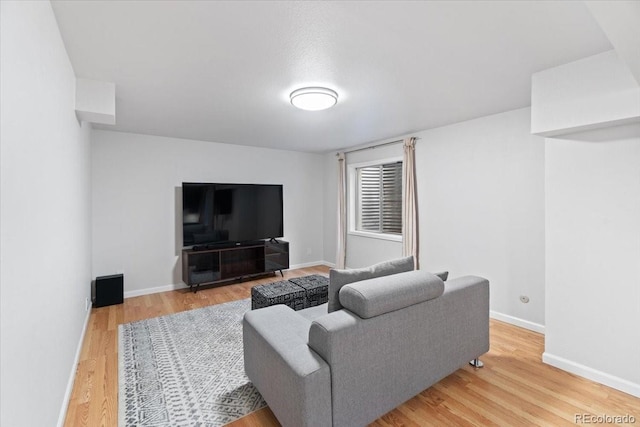 5310 S Flanders Way, Centennial, CO 80015 - living area with baseboards and wood finished floors
