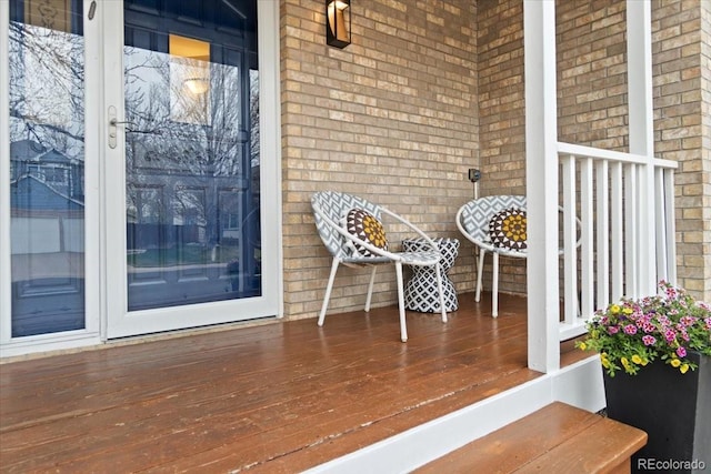 5310 S Flanders Way, Centennial, CO 80015 - exterior space featuring a porch