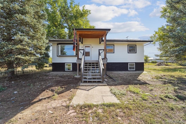 view of front of property