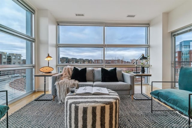 view of sunroom / solarium