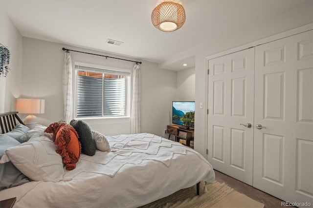 854 Countrybriar Ln, Highlands Ranch, CO 80129 - bedroom featuring a closet and carpet flooring
