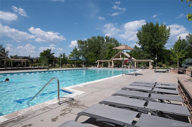 2730 River View Dr, Broomfield, CO 80023 - community pool with a pergola and a patio area