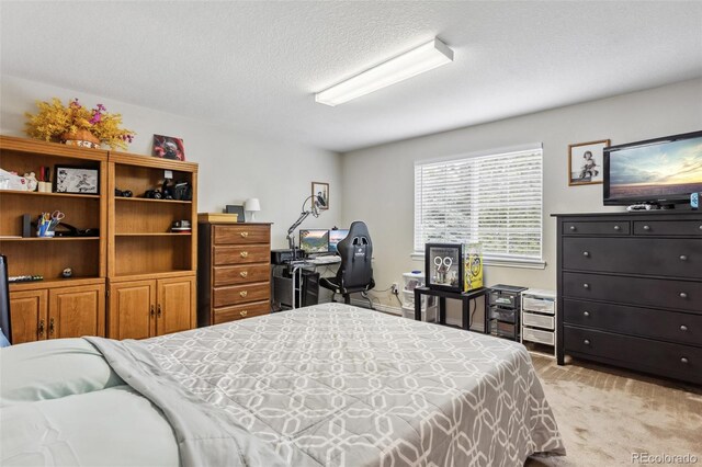 17391 E Weaver Ave, Aurora, CO 80016 - bedroom with a textured ceiling