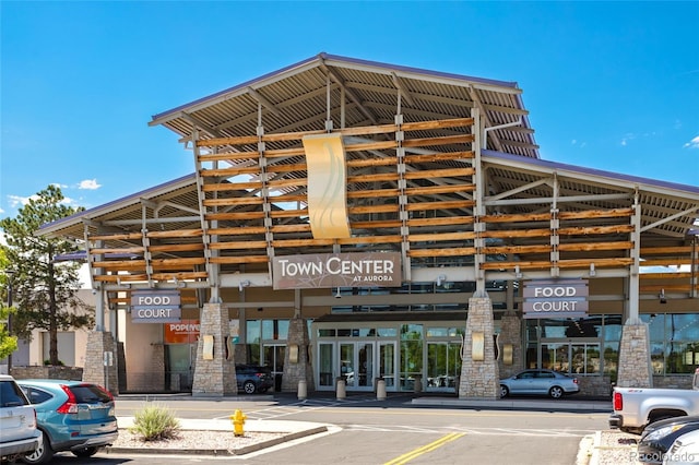 750 S Dearborn Ct, Aurora, CO 80012 - view of building exterior featuring uncovered parking