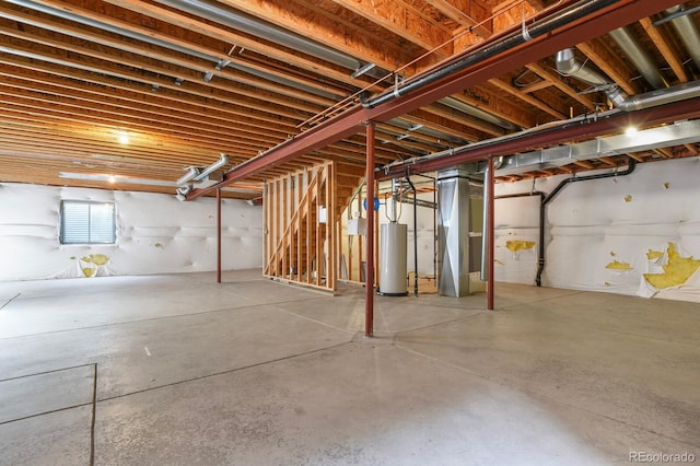 6533 S Ouray St, Aurora, CO 80016 - basement with gas water heater