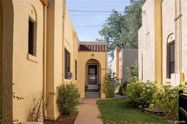 view of entrance to property