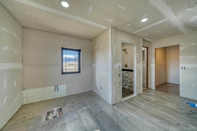 view of unfurnished room