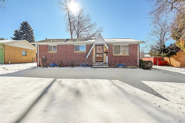 view of front of property