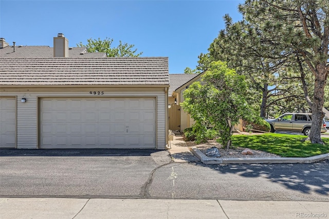 9925 W Progress Pl, Littleton, CO 80123 - view of garage