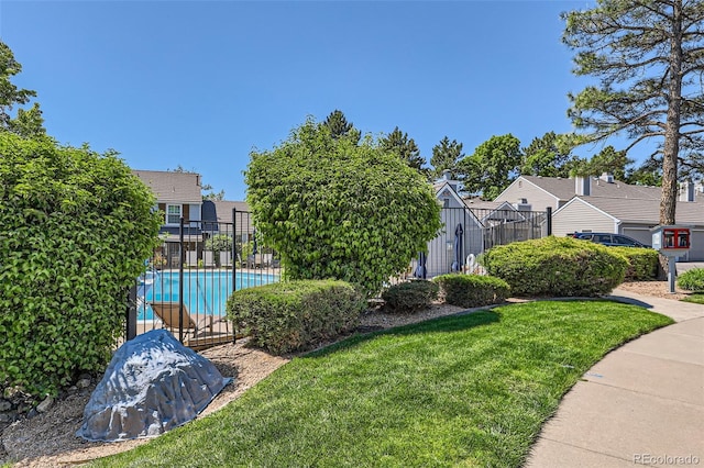 9925 W Progress Pl, Littleton, CO 80123 - view of yard featuring a community pool