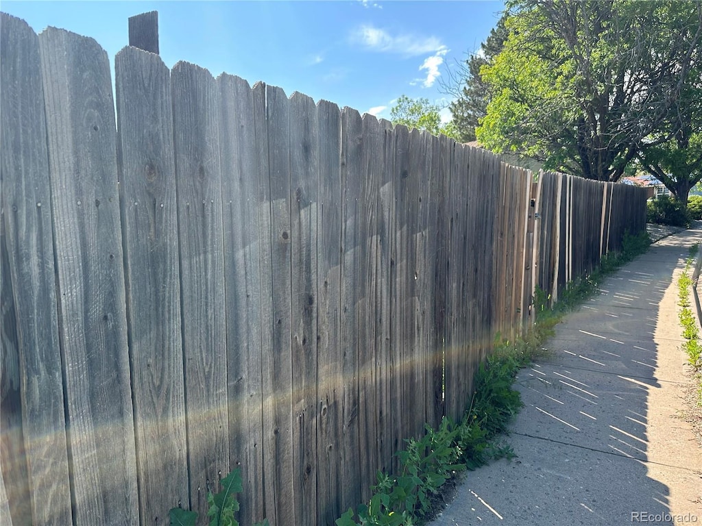 1193 S Truckee Way, Aurora, CO 80017