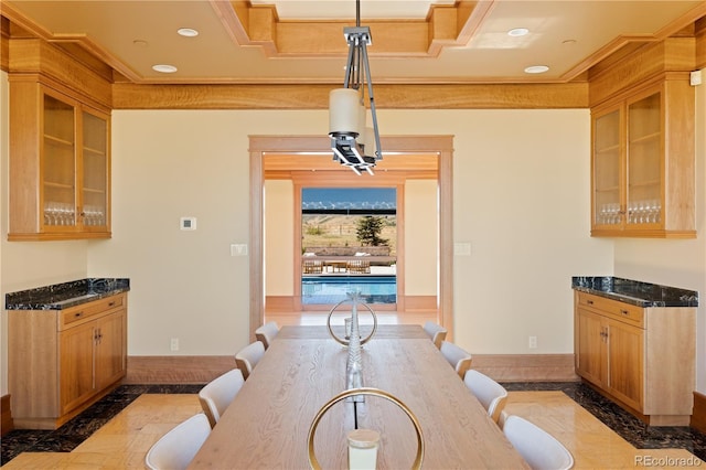 6455 Dakota Ridge Dr, Golden, CO 80403 - dining room featuring inlaid floor details, baseboards, ornamental molding, and recessed lighting