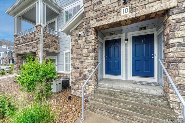 5255 Memphis St Unit 1009, Denver, CO 80239 - entrance to property with stone siding