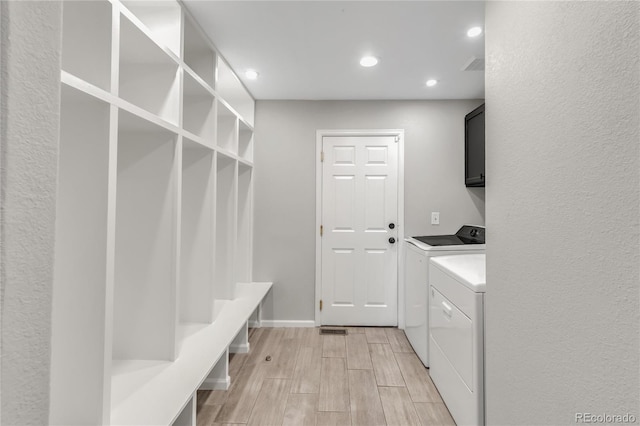 5247 S Riviera Cir, Aurora, CO 80015 - photo 16