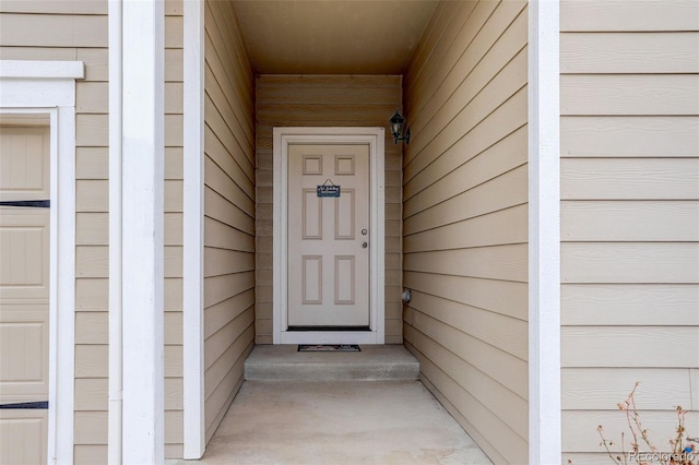 view of property entrance