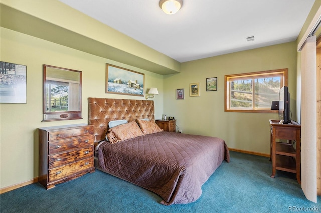 bedroom with light carpet, visible vents, and baseboards