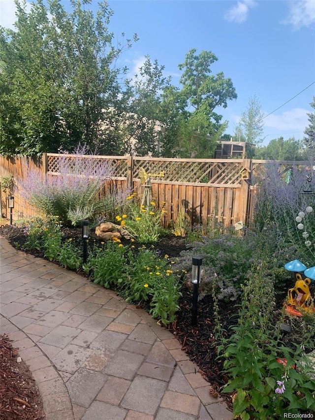 exterior space featuring fence