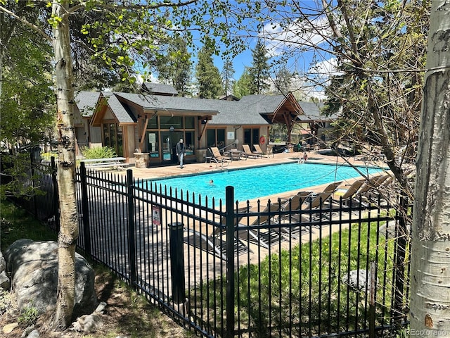 815 Columbine Rd Unit 22, Breckenridge, CO 80424 - community pool with a patio