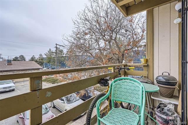 balcony featuring area for grilling