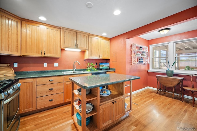 2028 Downing Dr, Colorado Springs, CO 80909