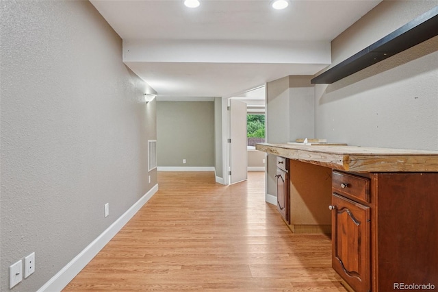7667 W Brook Dr, Littleton, CO 80128 - bar area with light wood-style flooring and recessed lighting