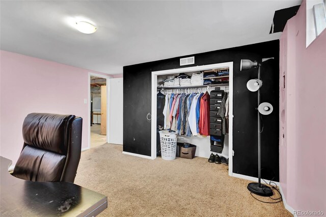 13624 Omega Cir, Lone Tree, CO 80124 - carpeted bedroom featuring a closet
