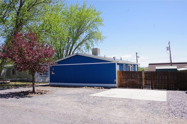 179 13th Ave, Cedaredge, CO 81413 - garage featuring fence