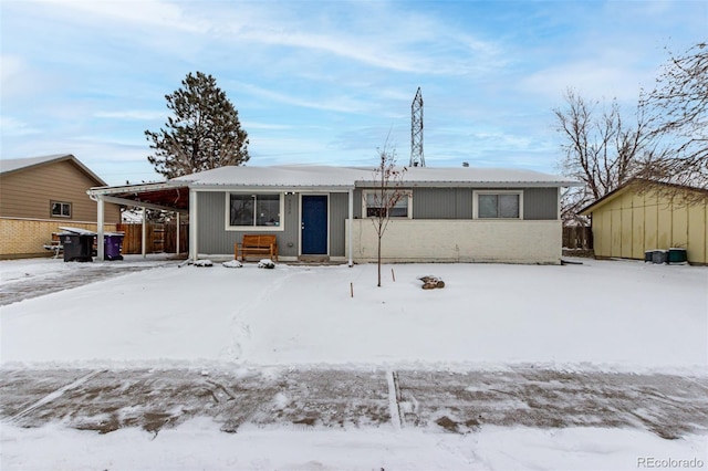 view of front of house