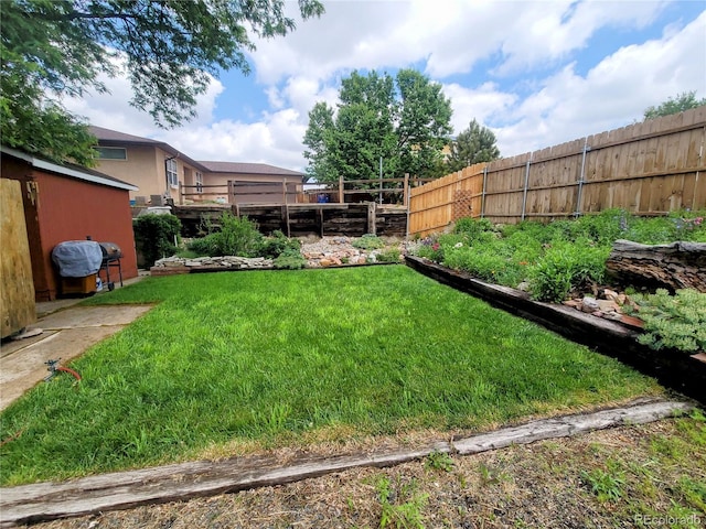 2115 Rangeview Dr, Pueblo, CO 81008 - view of yard