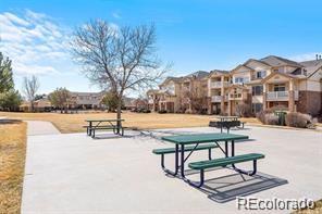 5726 N Genoa Way Unit 301, Aurora, CO 80019 - view of community with a residential view