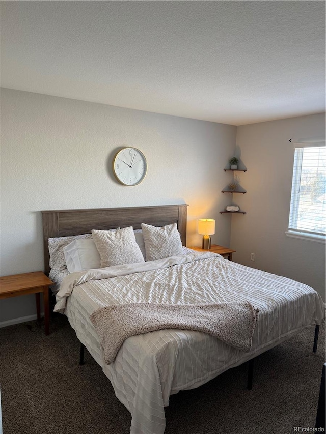 bedroom with carpet flooring