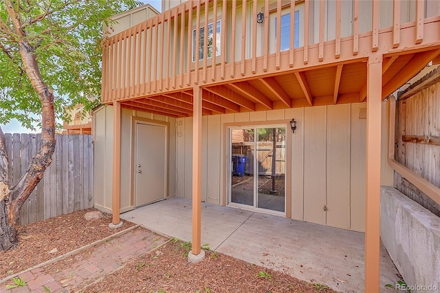 6737 Overland Dr, Colorado Springs, CO 80919 - view of patio with fence