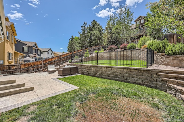 10935 Valleybrook Cir, Highlands Ranch, CO 80130 - view of yard with a patio, outdoor lounge area, and a residential view