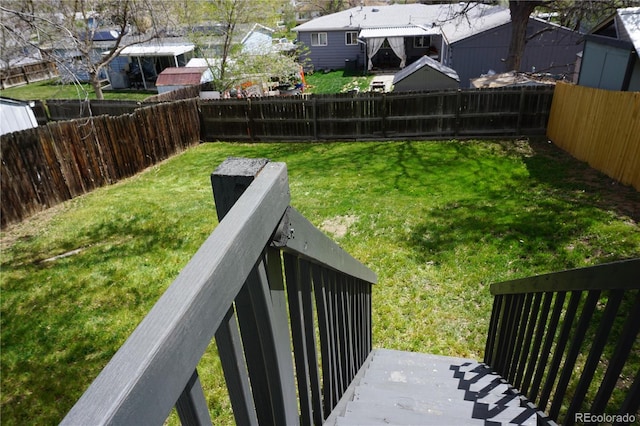 view of yard featuring a residential view