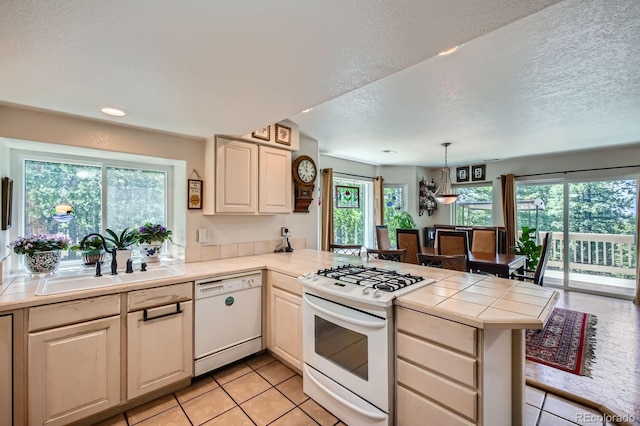 2206 Spruce Rd, Woodland Park, CO 80863 - photo 11