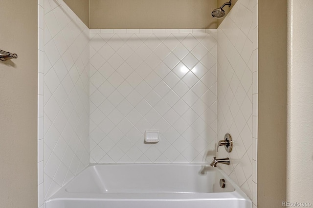 2943 W Riverwalk Cir Unit I, Littleton, CO 80123 - bathroom featuring tub / shower combination