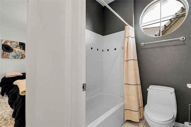 10152 Bluffmont Ln, Lone Tree, CO 80124 - bathroom with shower / bath combo with shower curtain and tile patterned floors