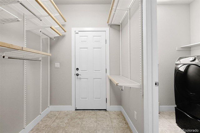 12714 E Dickenson Ave, Aurora, CO 80014 - walk in closet with washer / clothes dryer