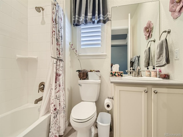 15347 Quince Cir, Thornton, CO 80602 - full bathroom featuring toilet, vanity, and shower / tub combo with curtain