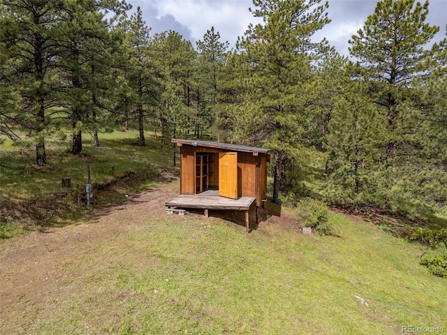 181 Sawmill Rd, Loveland, CO 80537 - view of grassy yard featuring a wooded view