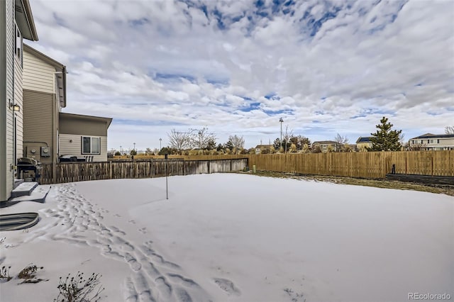 view of yard featuring a fenced backyard