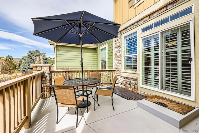 view of patio / terrace with outdoor dining area