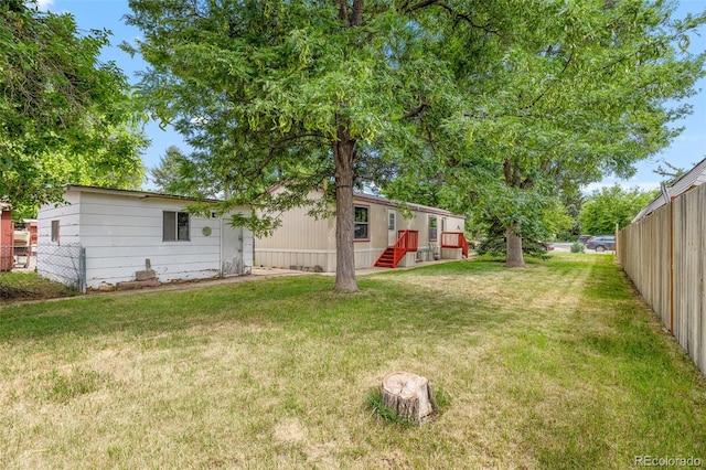 715 E Chester St, Lafayette, CO 80026 - view of yard with entry steps