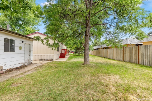 715 E Chester St, Lafayette, CO 80026 - view of yard featuring entry steps